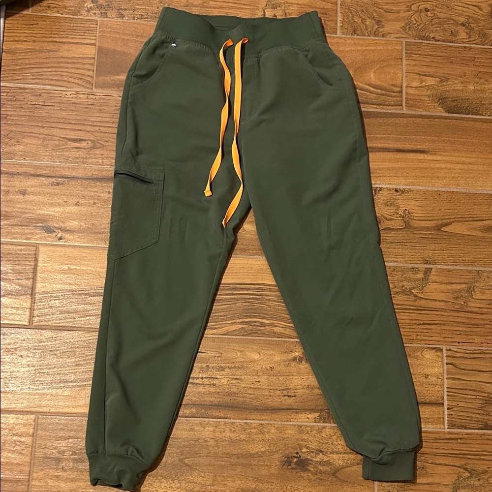 Figs Zamora jogger scrub pants